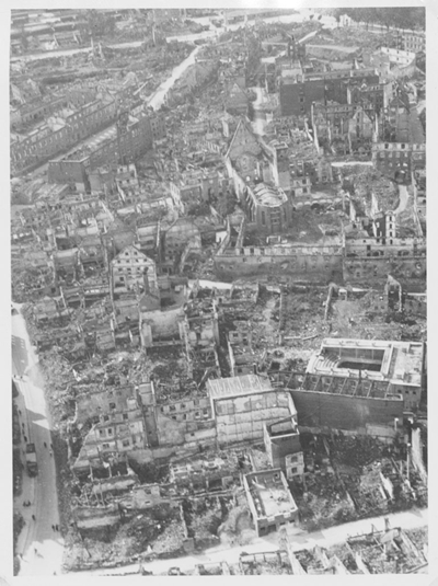 Das zerstörte Ulmer Stadtzentrum 1945