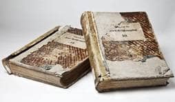 Feuerversicherungsbücher Ende des 19. Jahrhunderts vor der Restaurierung